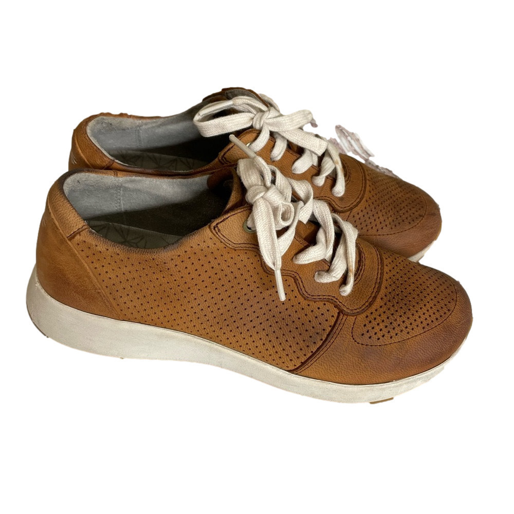 Dansko shoes size 6.5